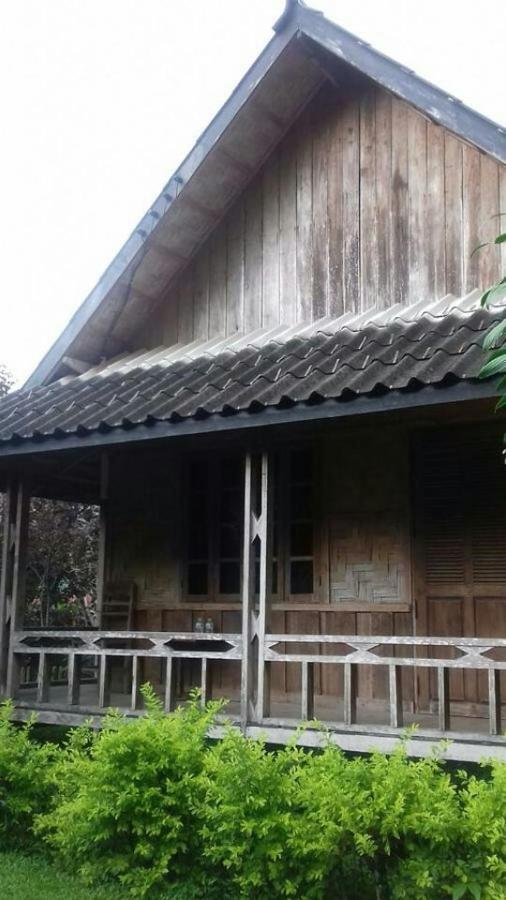 Ning Ning Guesthouse Muang Ngoi Eksteriør billede