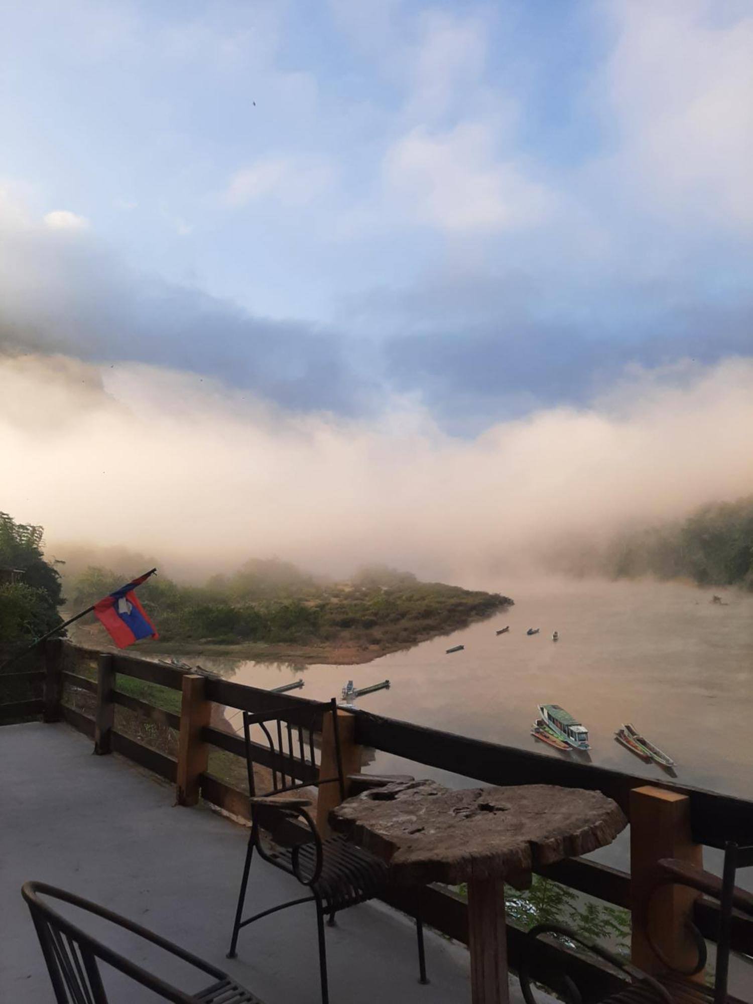 Ning Ning Guesthouse Muang Ngoi Værelse billede